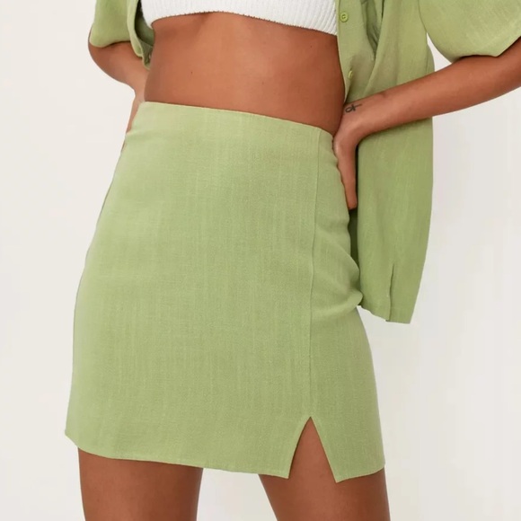 Nasty Gal Dresses & Skirts - Nasty Gal Lime Green Linen Split Hem Pelmet Skirt